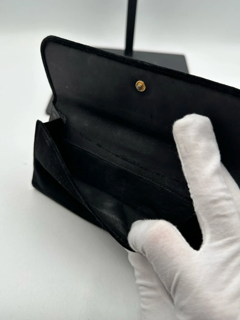 Gucci Gold Horse Bit Velvet Wallet - Picture 8 of 14